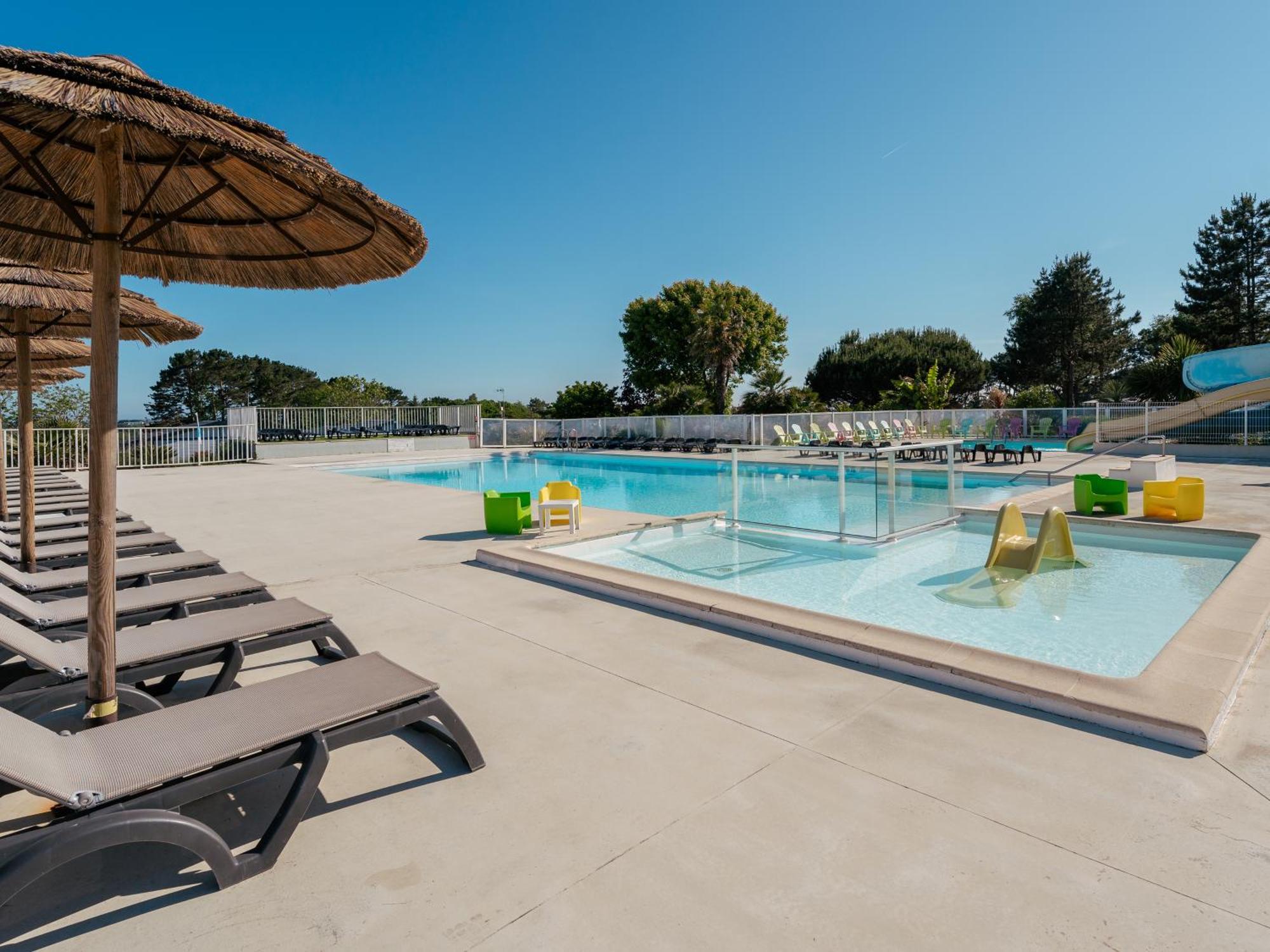 Hotel Domaine Les Jardins de Kergal Guidel-Plage Exterior foto
